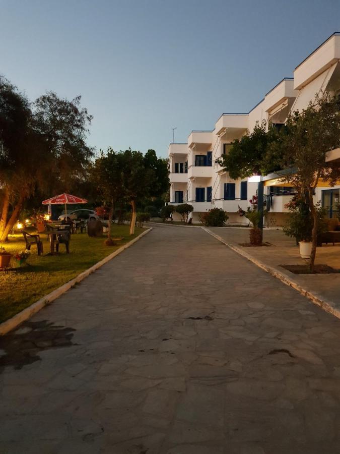 To Kyma Aparthotel Amarynthos Luaran gambar